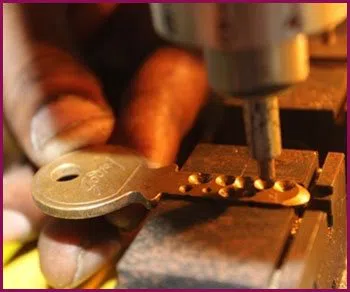 Lincroft NJ Locksmith Store Lincroft, NJ 732-667-7025 - 17-key-making